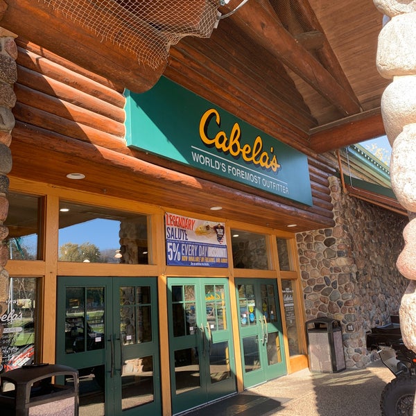 Cabela's Sporting Goods Retail