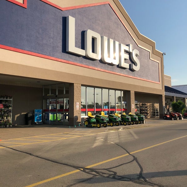 Lowe's Dubuque, IA
