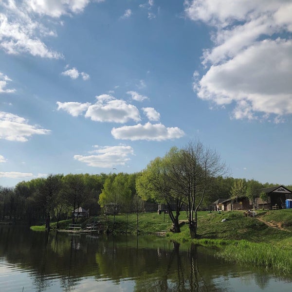 Спасское водохранилище булатниково. Булатниковский пруд видное. Булатниковский пруд видное. Булатниково пруд. Пляж волчья дубрава тульская область.