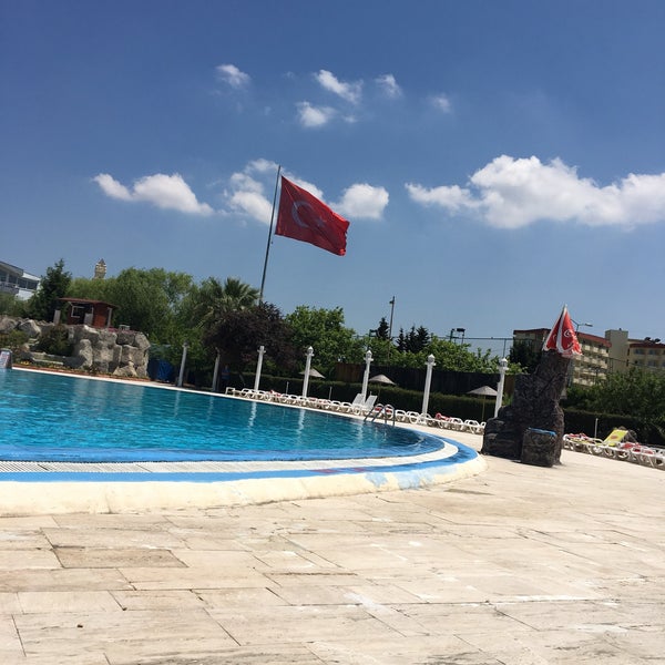 Photo taken at Club Aqua by Ayışığı .. on 5/31/2019