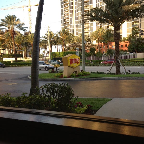 DENNY'S, Miami Beach - Restaurant Reviews, Photos & Phone Number -  Tripadvisor