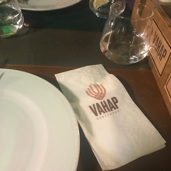 Foto tomada en Vahap Usta Et Restaurant  por Ayık S. el 5/27/2022