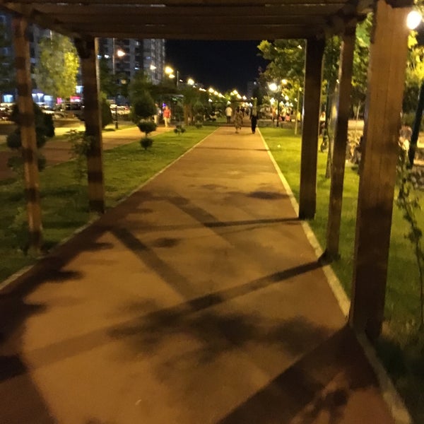 gul parki kayseri de park da fotograflar