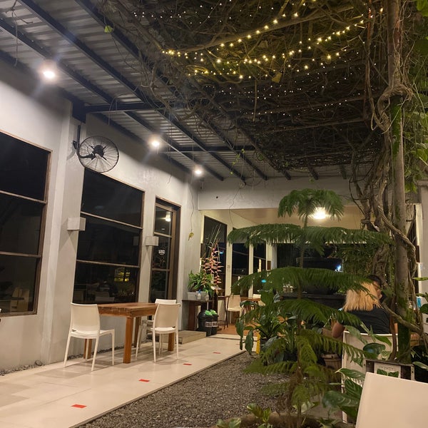 Latte Coffee Cafe Café in Kalibo