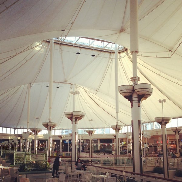 Sherway Gardens Food Court (Now Closed) - Food Court in ...