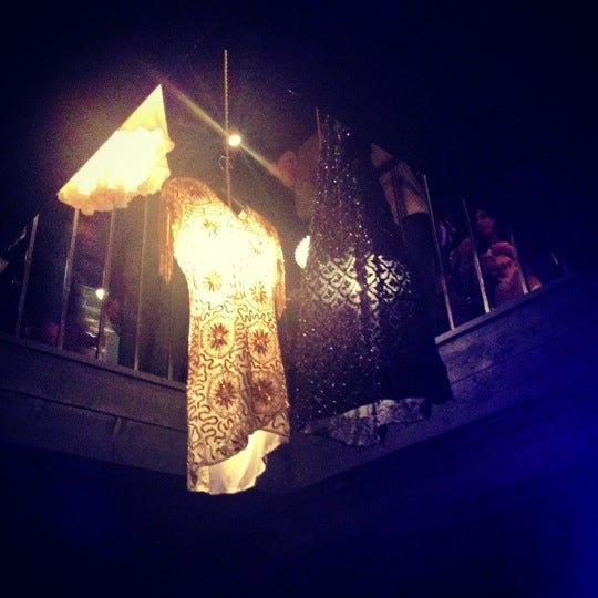10/26/2012에 Anna M.님이 Oldich Dress &amp; Drink에서 찍은 사진