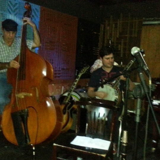 7/9/2013 tarihinde Thiago G.ziyaretçi tarafından Jazz nos Fundos'de çekilen fotoğraf