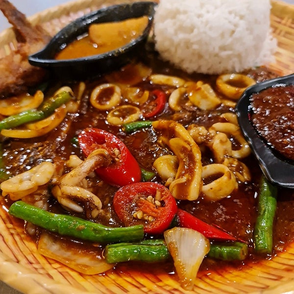 Campur Campur Kitchen Asian Restaurant In Cyberjaya