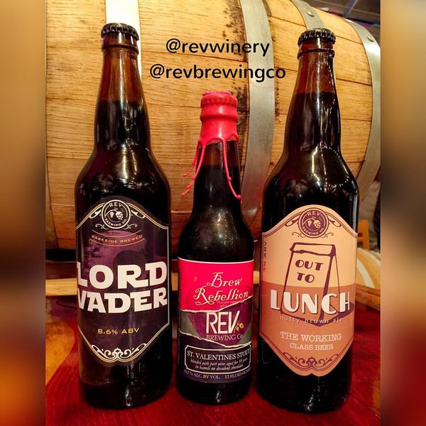 รูปภาพถ่ายที่ REV Brewing Company โดย REV W. เมื่อ 2/13/2016