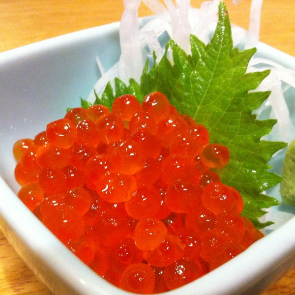 Foto diambil di Otani Japanese Restaurant oleh Rick H. pada 8/4/2013