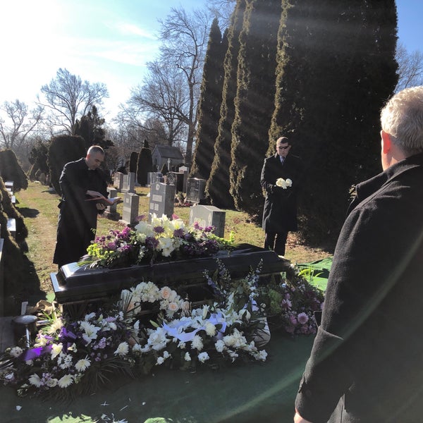 Gate of Heaven Cemetery 3 tips from 519 visitors