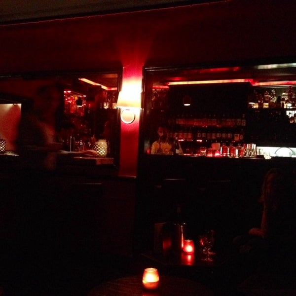Red Bar - Bar in London