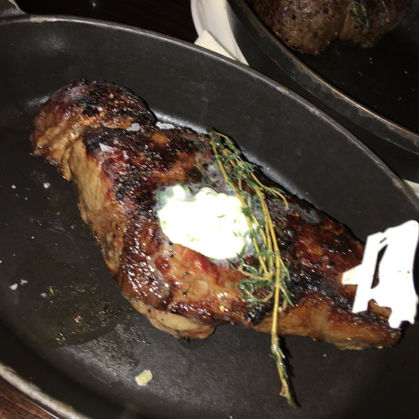 4/4/2017 tarihinde Taka F.ziyaretçi tarafından BLT Steak'de çekilen fotoğraf