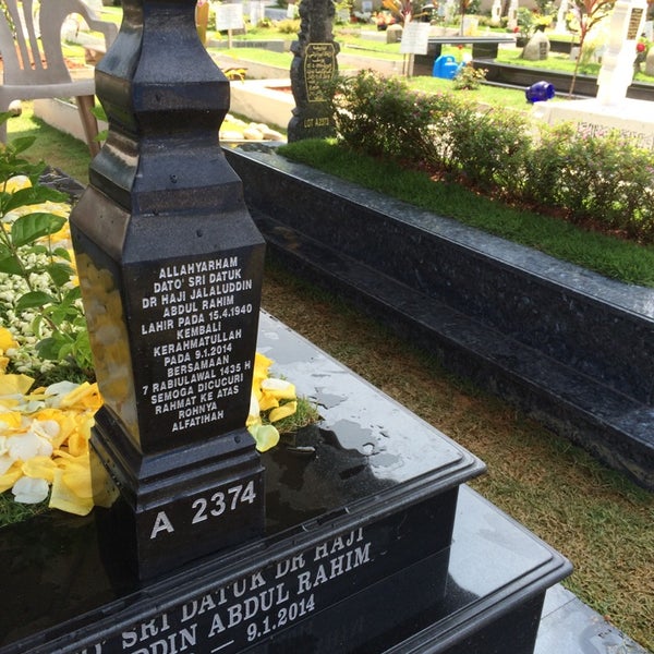Photos A Tanah Perkuburan Islam Bukit Kiara Cimetiere A Kuala Lumpur