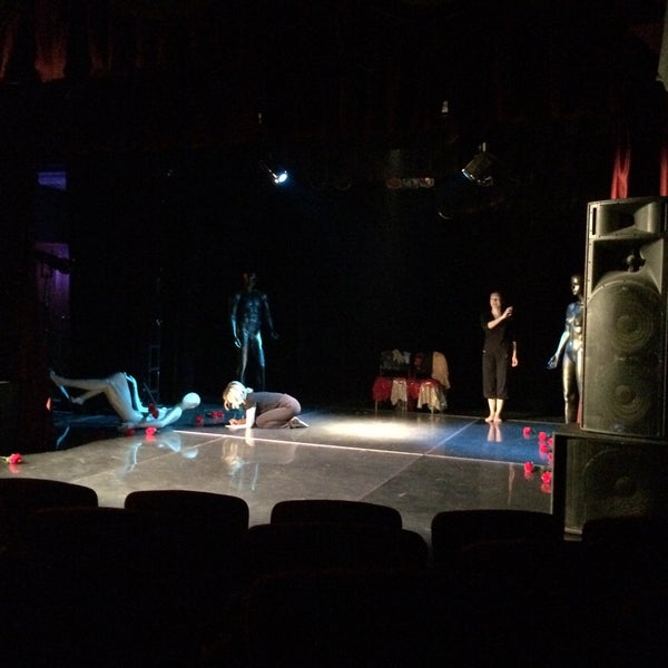 Foto tomada en Театр-кабаре на Коломенской/ The Private Theatre and Cabaret  por Ekaterina T. el 11/21/2016