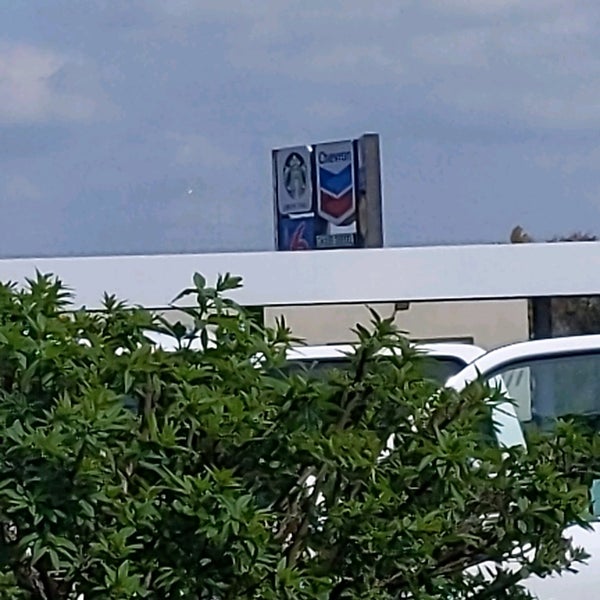 Chevron Fuel Station in Coalinga
