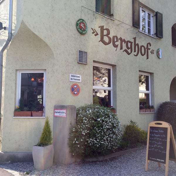 Gasthof Berghof Deutsches Restaurant in Augsburg