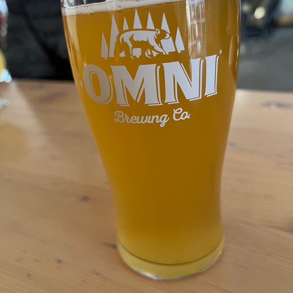 Photo taken at Omni Brewing Co by Mark C. on 3/26/2022