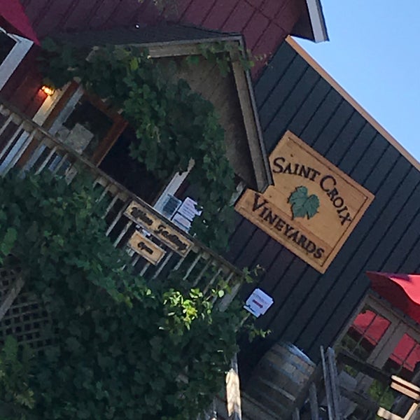 Saint Croix Vineyards Winery in Stillwater
