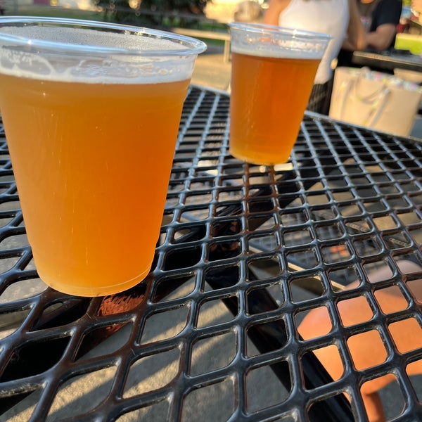 Photo taken at Lift Bridge Brewing Company by Mark C. on 7/31/2022