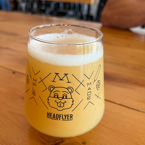 Photo taken at Headflyer Brewing by Mark C. on 7/22/2022