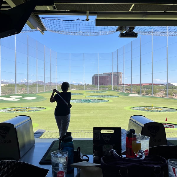 Foto scattata a Topgolf da Mark C. il 9/19/2022