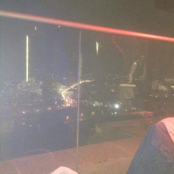 11/15/2014에 Hasan İ.님이 The Plaza Hotel Roof Restaurant에서 찍은 사진