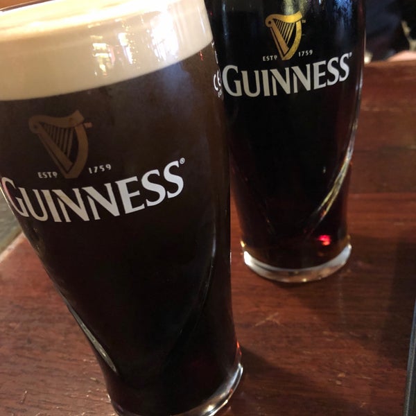 Photo taken at Delaney&#39;s Irish Pub &amp; Restaurant by Emmely S. on 1/3/2019