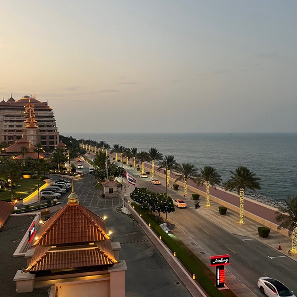 รูปภาพถ่ายที่ Anantara The Palm Dubai Resort โดย ✨ เมื่อ 6/20/2023