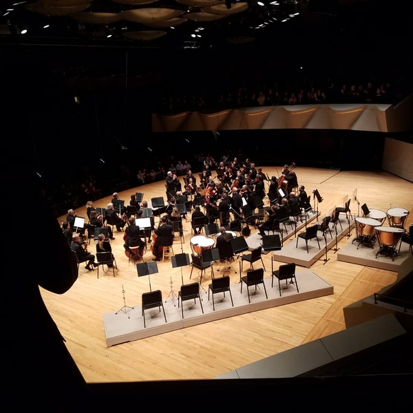 11/5/2017에 Mya M.님이 Boettcher Concert Hall에서 찍은 사진