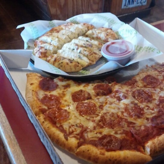 4/11/2014 tarihinde Kevin S.ziyaretçi tarafından DoubleDave&#39;s Pizzaworks'de çekilen fotoğraf