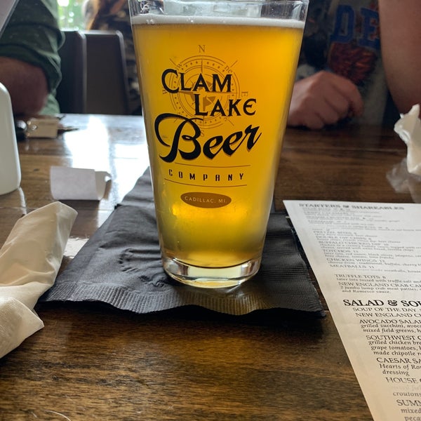 Photo taken at Clam Lake Beer Company by Leslie H. on 7/26/2020