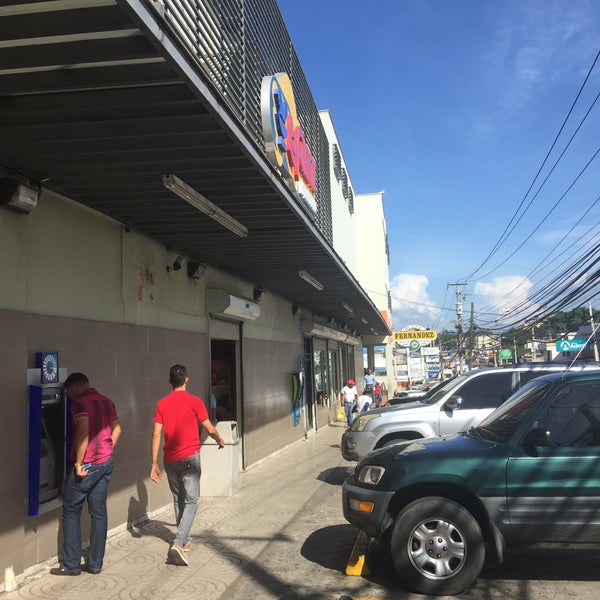 Hipermercado La Fuente Gran tienda