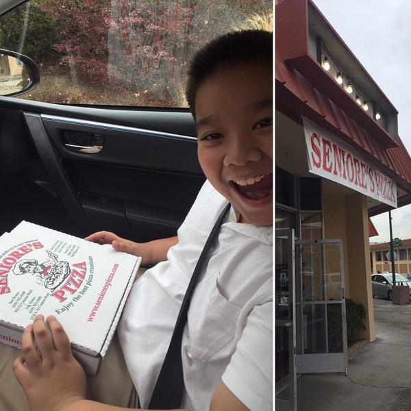 9/30/2015にSedale S.がSeniore&#39;s Pizzaで撮った写真