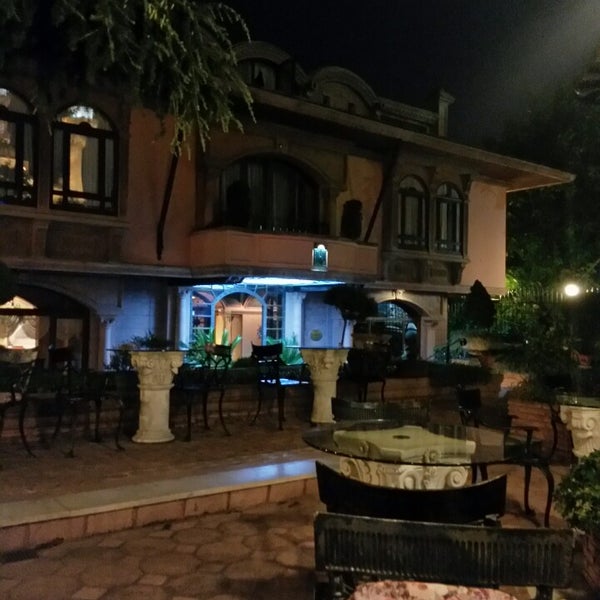9/6/2014 tarihinde Nuri K.ziyaretçi tarafından Sultanahmet Palace Hotel'de çekilen fotoğraf