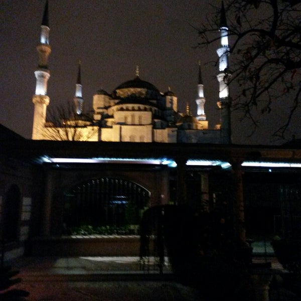 11/22/2014 tarihinde Nuri K.ziyaretçi tarafından Sultanahmet Palace Hotel'de çekilen fotoğraf