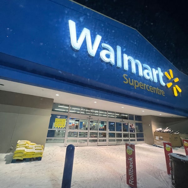 Foto scattata a Walmart da Marco C. il 1/22/2022