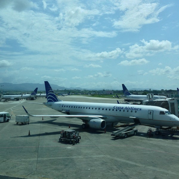 Foto diambil di Aeropuerto Internacional de Tocumen (PTY) oleh Michael F. pada 5/7/2013