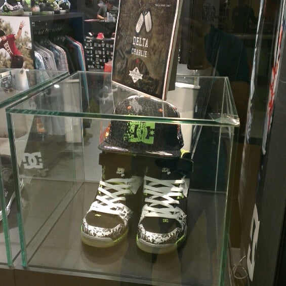 dc shoes sunway pyramid