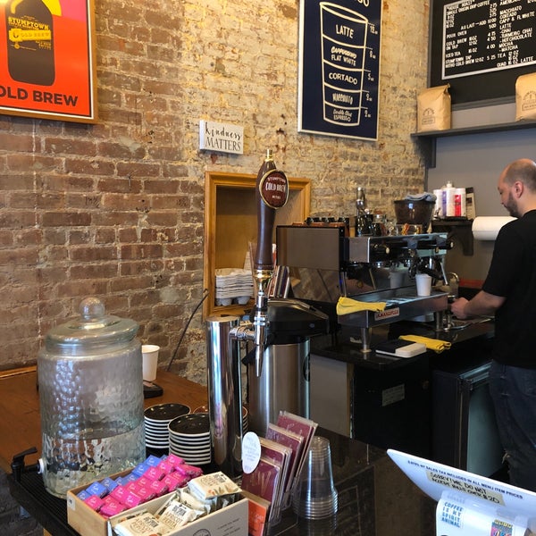 Photo taken at The Jolly Goat Coffee Bar by Robin S. on 4/15/2019