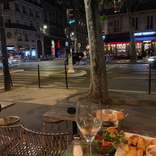 Photo taken at Le Spicy Home Paris by F8p80 on 8/12/2019