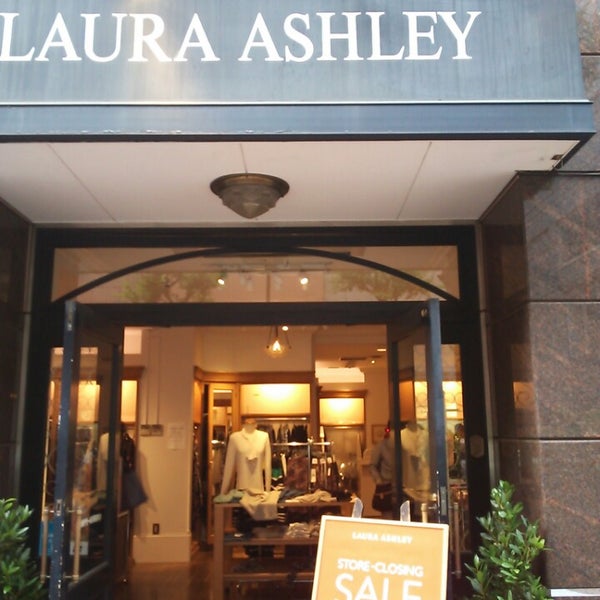 Laura Ashley銀座店 Now Closed 銀座 1 Tip