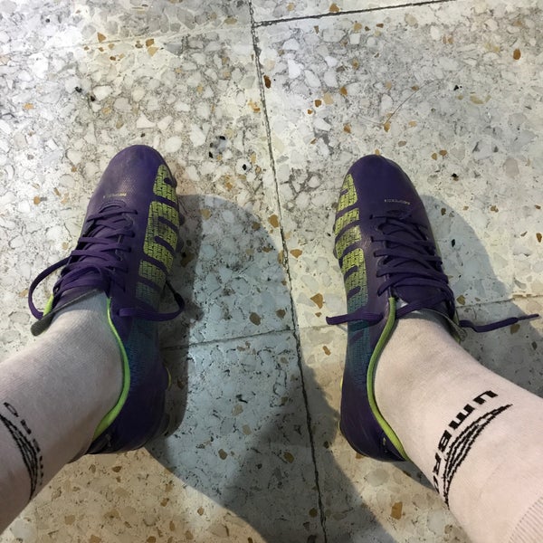 metro hali saha futbol sahasi da fotograflar