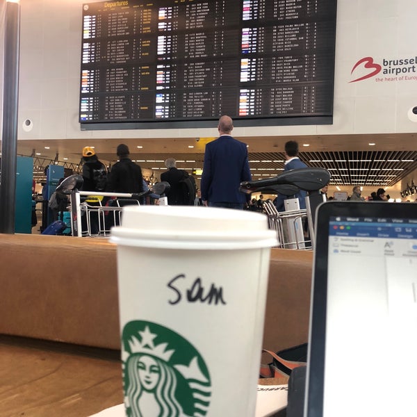 10/7/2018にSamがStarbucksで撮った写真