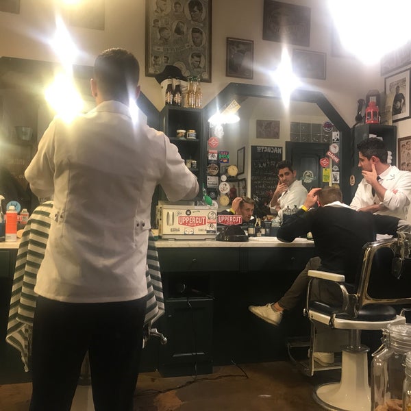 Colibrí Fuente Haiku machete barber shop perugia Distante sí mismo fuego