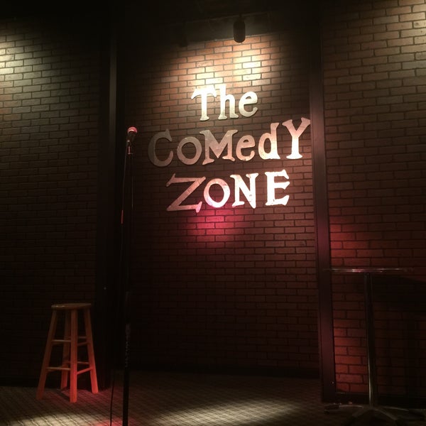 Photo taken at Comedy Zone by Melissa H. on 2/24/2016