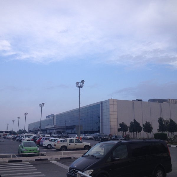 Das Foto wurde bei Flughafen Ercan (ECN) von Ozer B. am 5/9/2013 aufgenommen