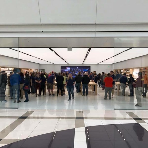 TOP 10 BEST Apple Store near Grandville, MI 49418 - December 2023 - Yelp