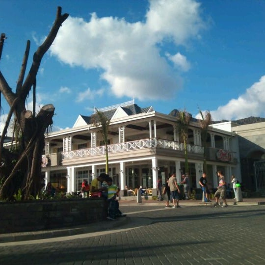 Photos At Bagatelle Mall Of Mauritius Bagatelle Chanteney