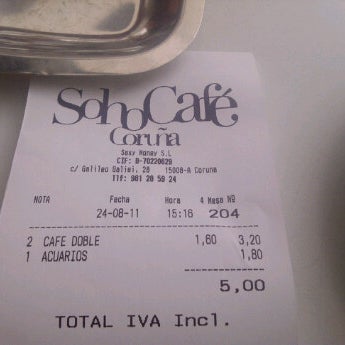 Foto diambil di Soho Café Coruña oleh Jorge R. pada 8/24/2011